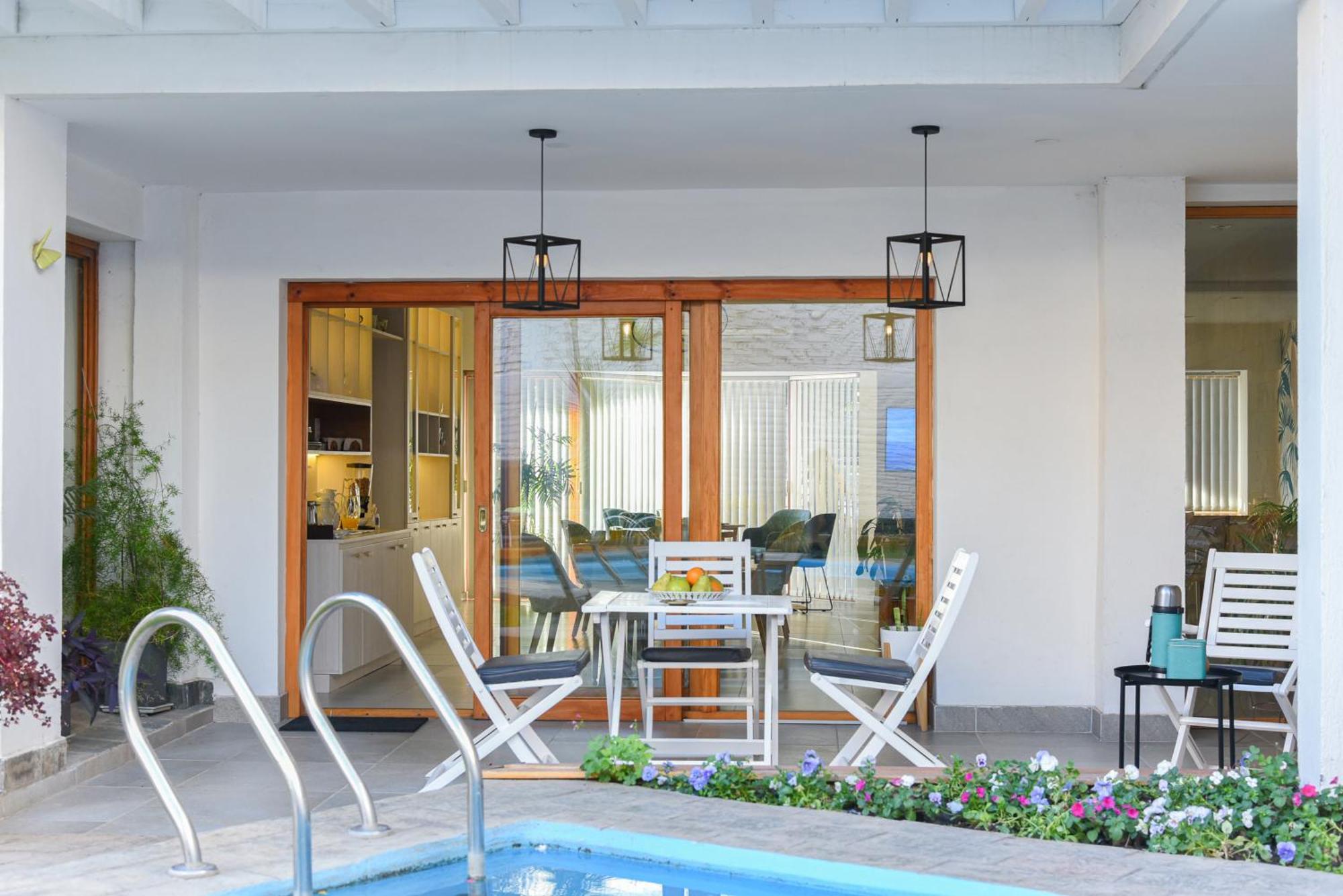 La Morada Petit Hotel Neuquen Exterior photo